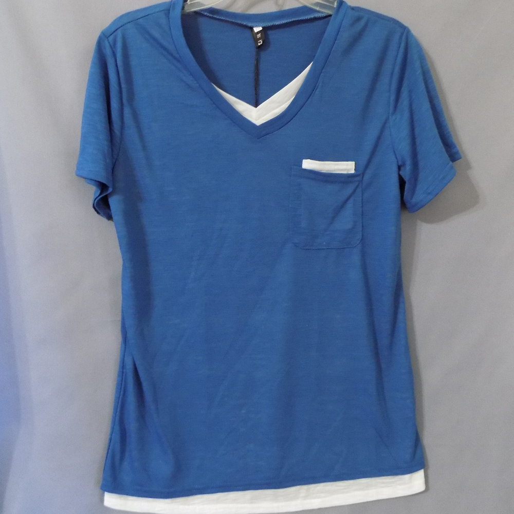 Blue and white pocket tee.
